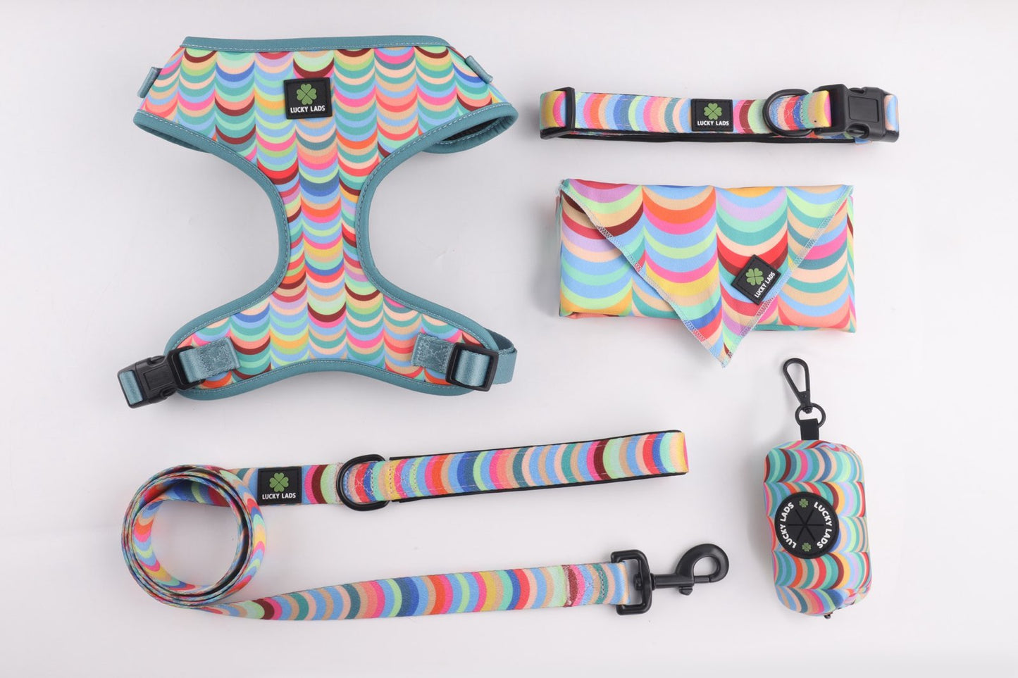 Adjustable Comfort Collar with attached Air Tag Holder - Box of Crayons