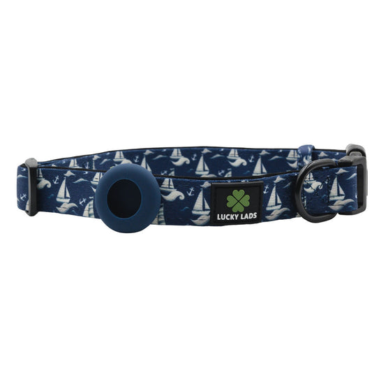 Adjustable Comfort Collar with attached Air Tag Holder - Seas The Day